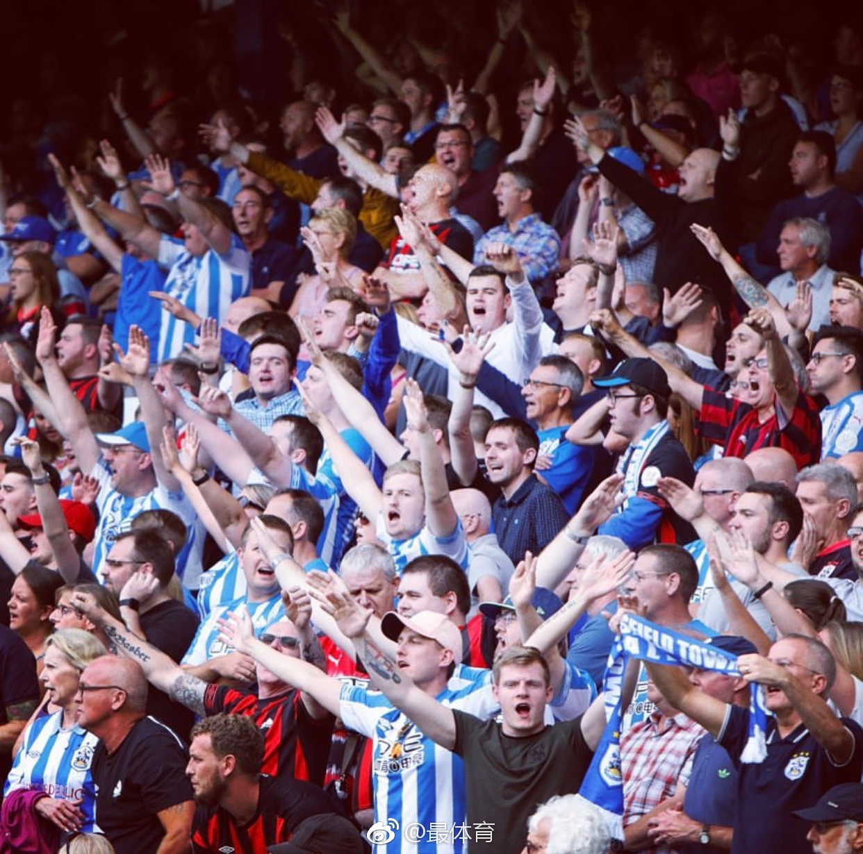 无机折叠特级防火卷帘